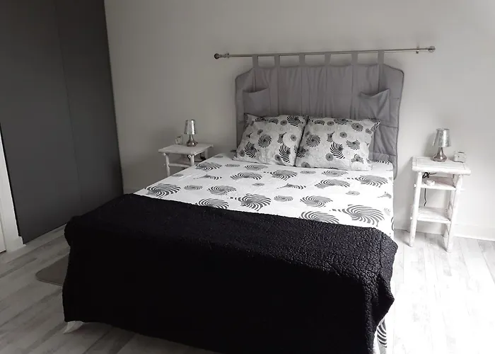 아파트 Duplex Dernier Etage Terrasse Sud 8mn A Pied La Baule